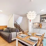 D&S - Porto São Bento Apartments